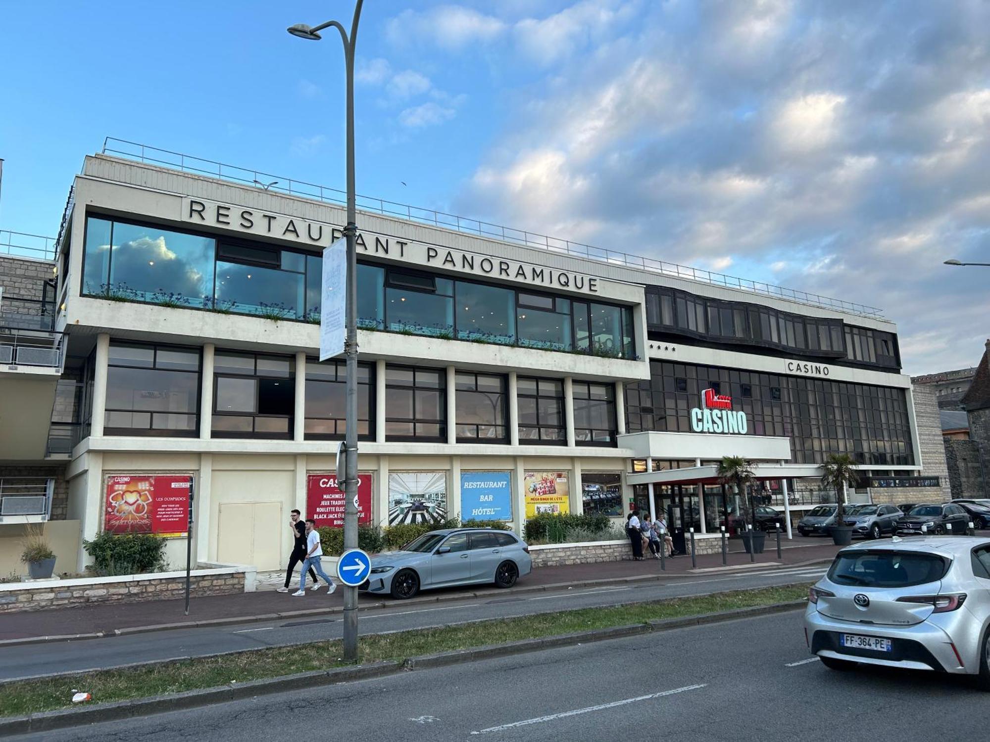Les Nids Aparthotel Dieppe Bagian luar foto